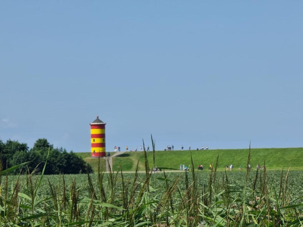 Ferienhaus Steuerbord im Bootshaus Neßmersiel Exterior foto